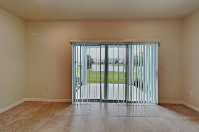 Building Photo - 461 Beryl Cv