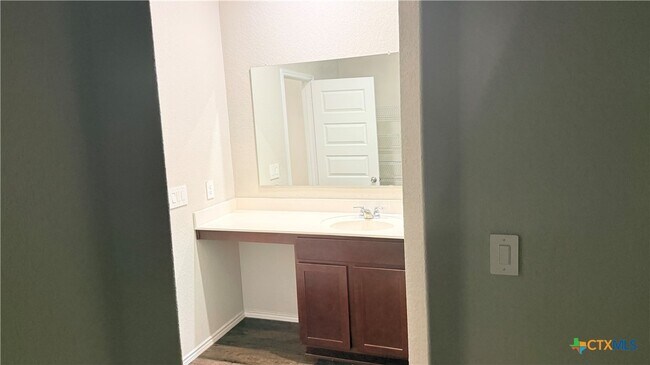 Building Photo - 328 Havarti Wy