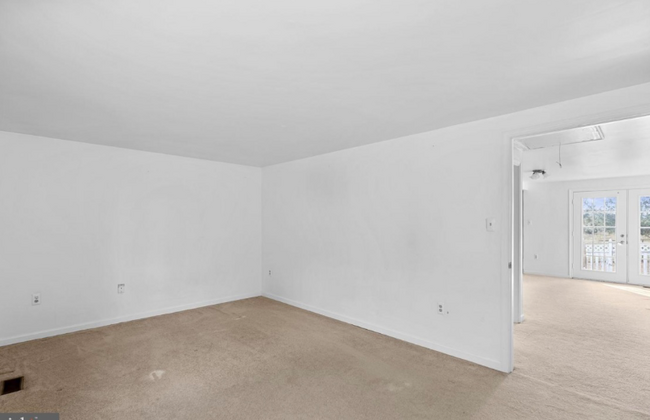 Building Photo - 00000 Folly Ln
