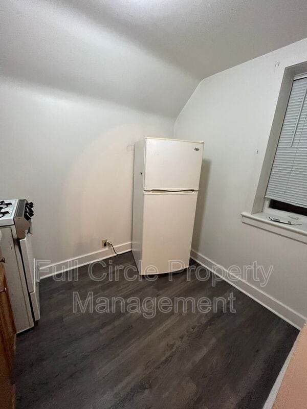 Building Photo - 2419 F St