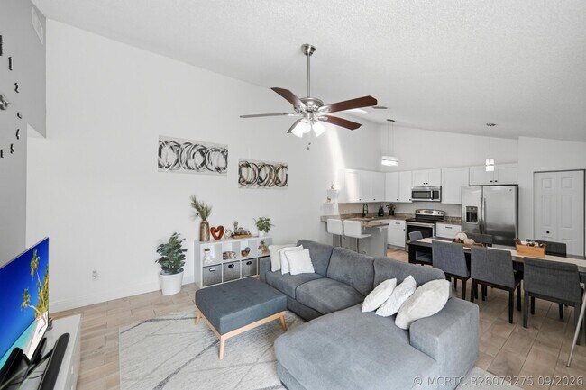 Building Photo - 5799 Golden Eagle Cir