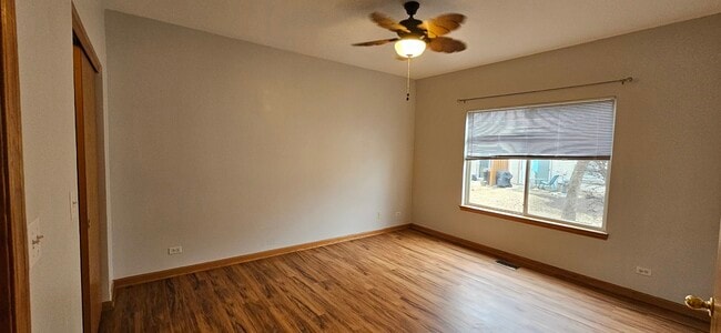 Building Photo - 1036 Woodview Ct