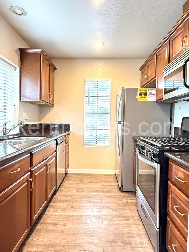 Building Photo - Mira Mesa, 8545 Summerdale Rd #225, Granite Counters, Stainless Steel Appliances, Central AC.