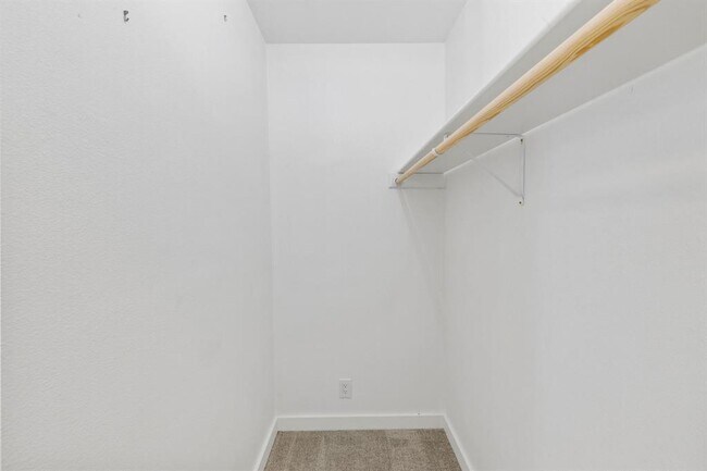 Building Photo - 8346 Summerwood Dr