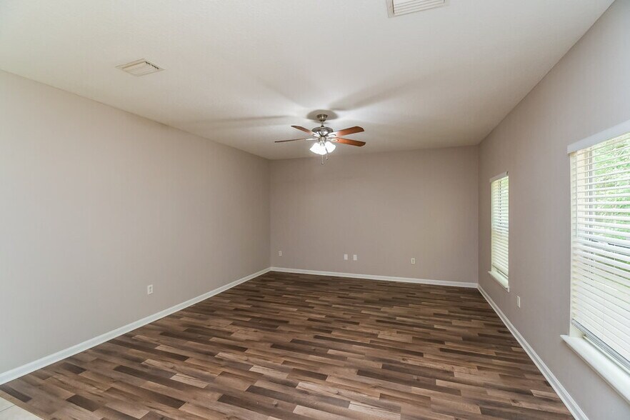 Building Photo - 7242 Rampart Ridge Cir W