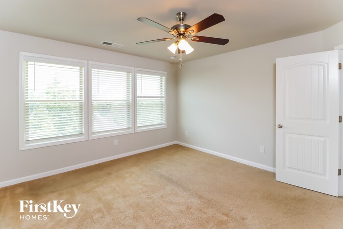 Building Photo - 3420 Baylor Cir