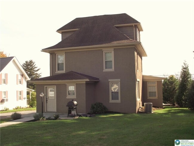 Building Photo - 8115 Main St