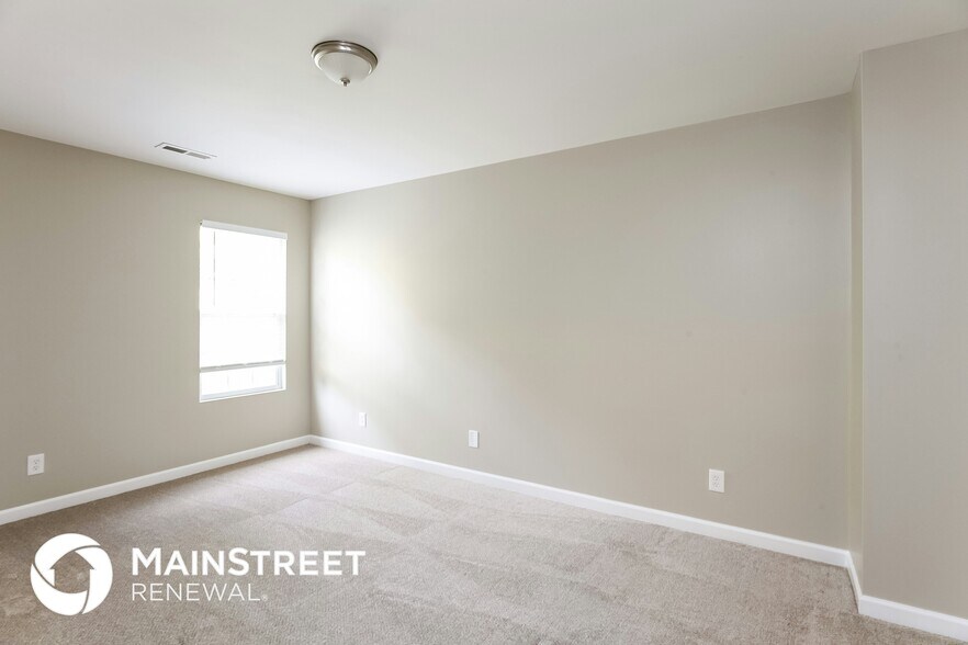 Building Photo - 1034 Quinlan Dr
