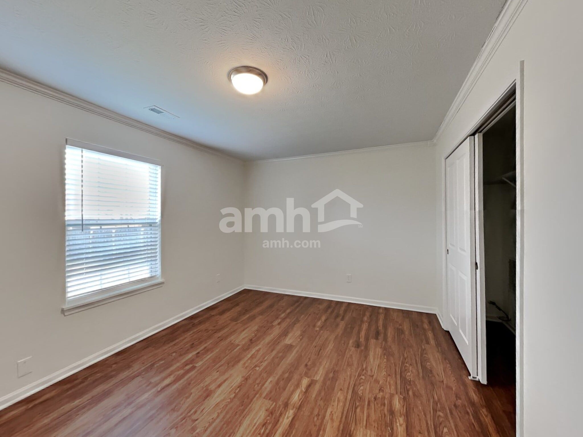 Building Photo - 8284 Shattuck Dr