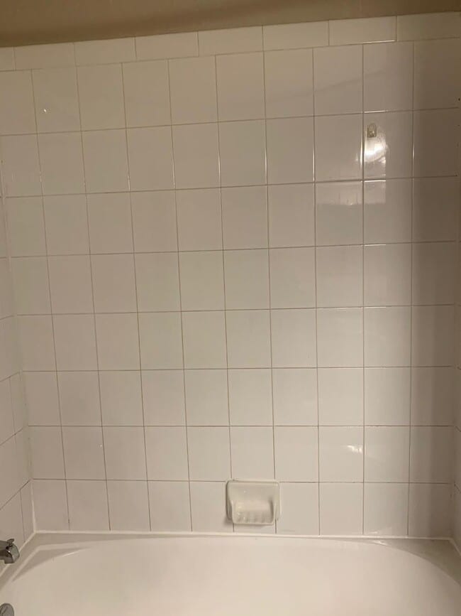 Building Photo - Beautiful 3 bedroom Condo in Summerlin- 2 weeks Free!!