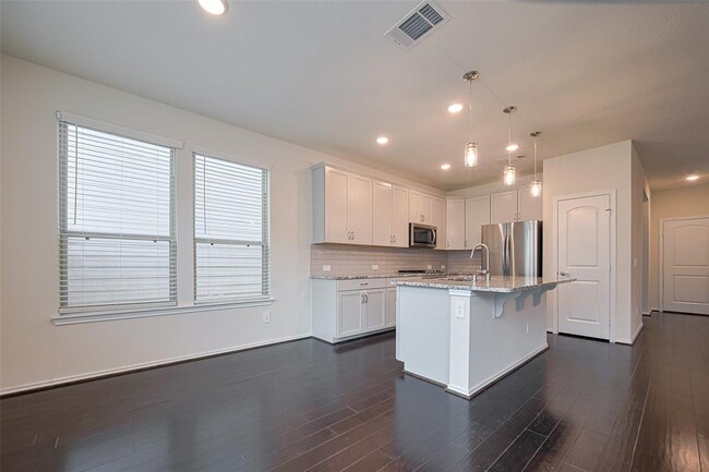 Building Photo - 3414 Signor Dr