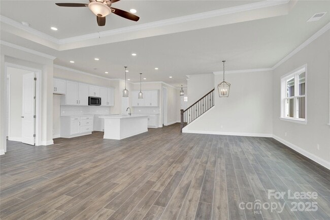 Building Photo - 4739 Anise Cir