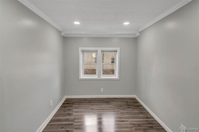 Building Photo - 20830 Westview Ave