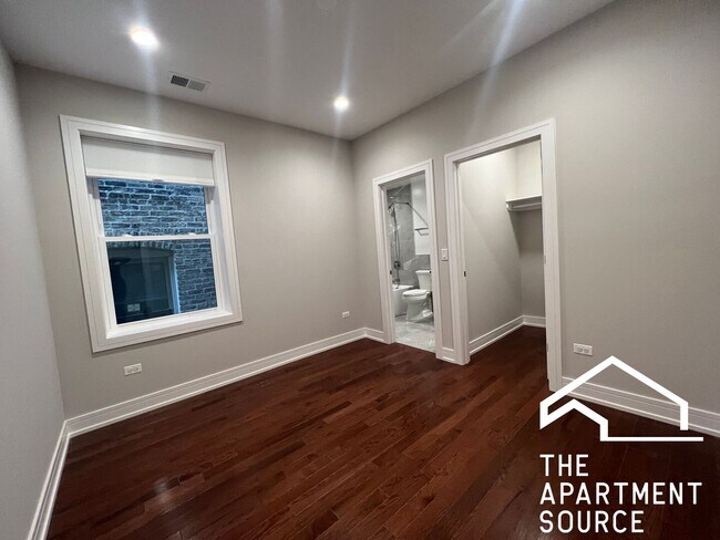 Building Photo - 4641 Malden St