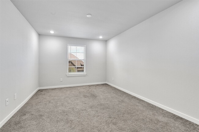 Building Photo - 8535 Oceanmist Cv Dr