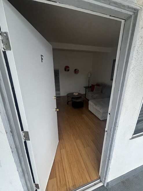 Building Photo - 11842 Venice Blvd.