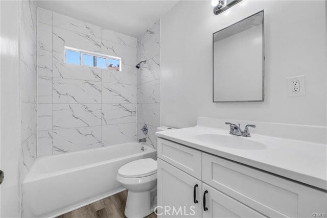 Building Photo - 701 S Garfield Ave