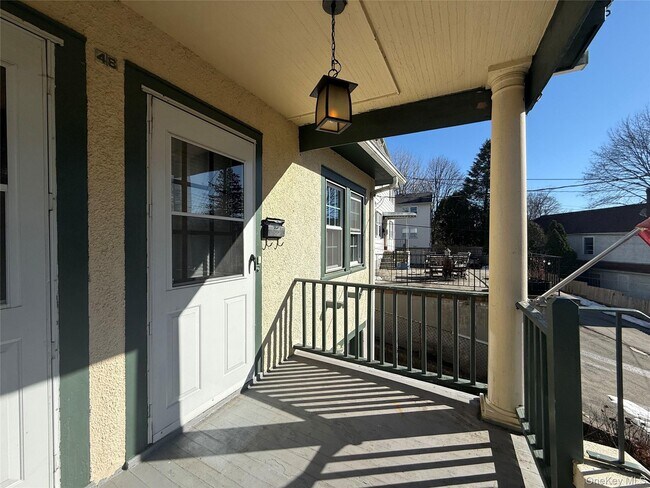 Building Photo - 48 Gordon Ave