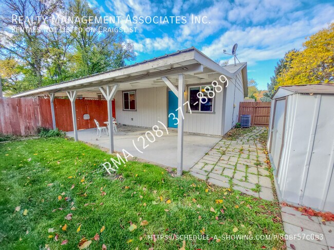 Building Photo - 4106 Tredwell Pl
