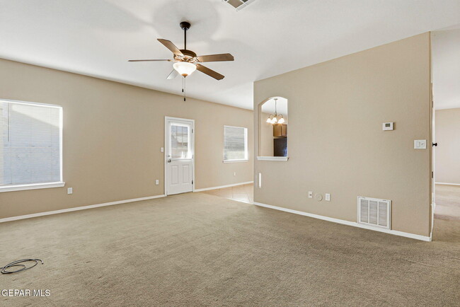 Building Photo - 3165 Sarina Cir