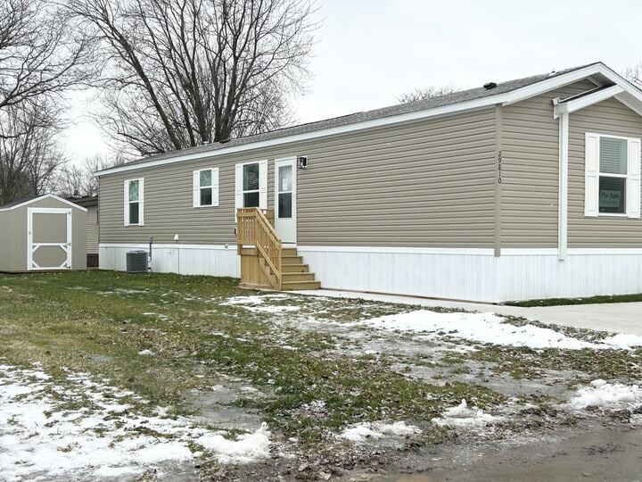 Building Photo - 29810 W Essex Ct