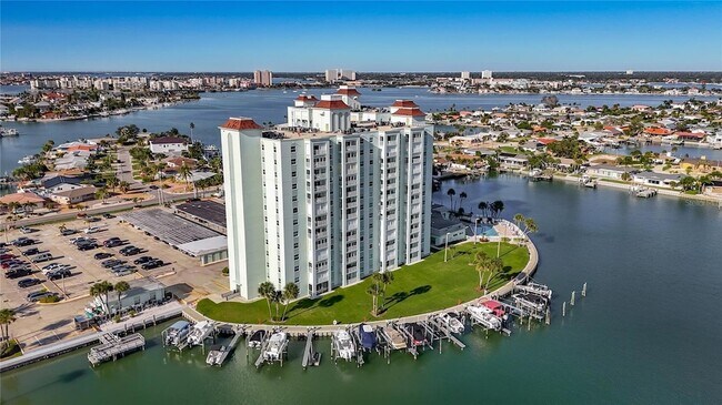 Building Photo - 400 64th Ave