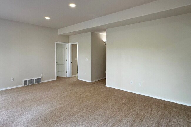 Building Photo - 10234 186th Ct NE