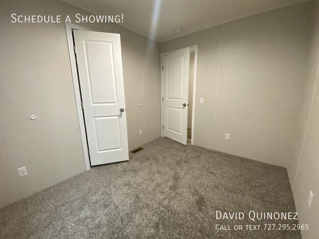 Building Photo - 209 Monterey Dr