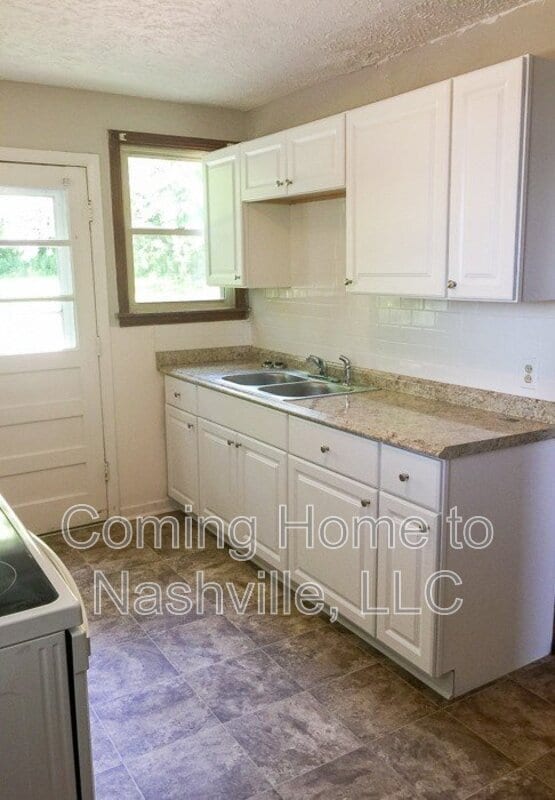 Building Photo - 410-A Ewing Drive