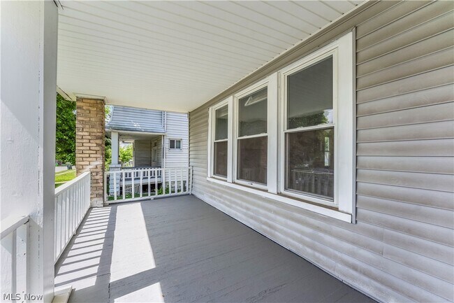 Building Photo - 4700 Rockwood Rd