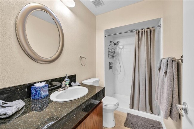 Building Photo - 34820 Mission Hills Dr