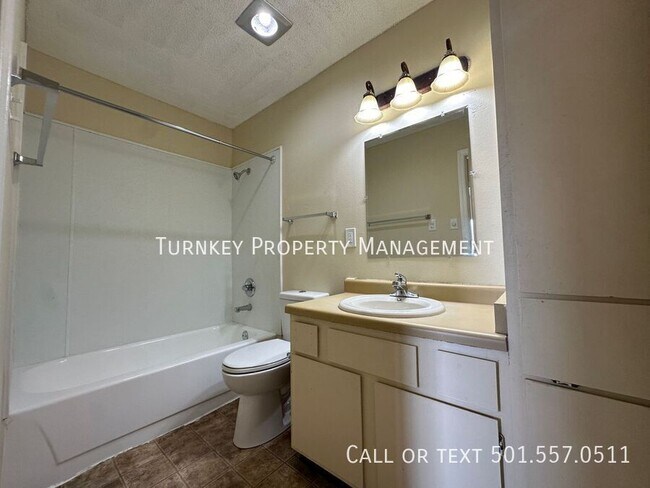 Building Photo - 1 Shelby Rd