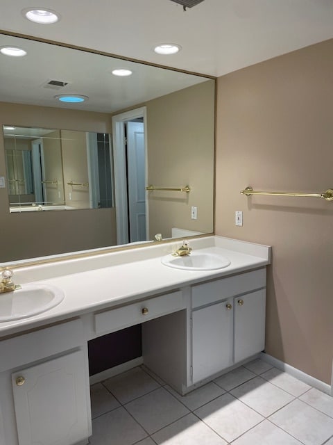 Building Photo - 5751 E Ithaca Pl