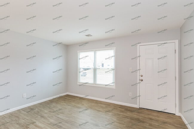 Building Photo - 9717 Loralinda Dr