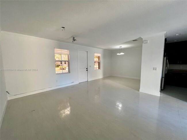 Building Photo - 24473 SW 115 Ct