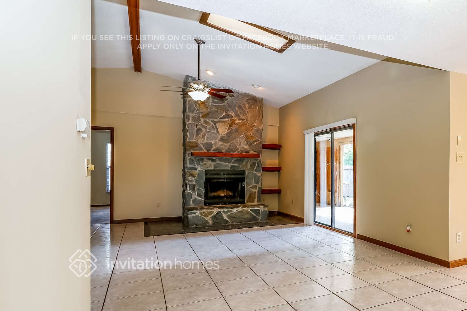 Building Photo - 10992 124th Ave N