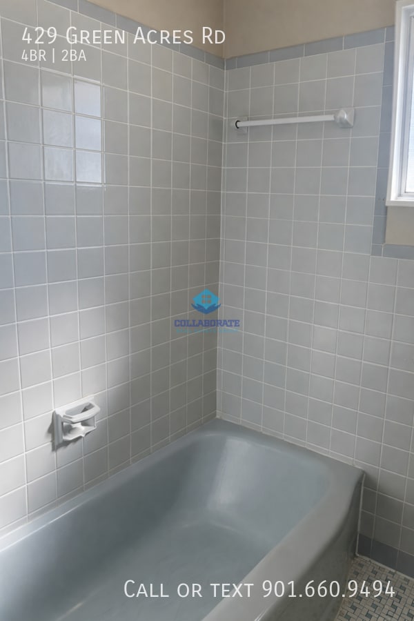 Building Photo - 429 Green Acres Rd