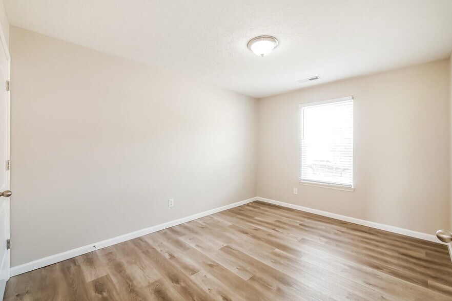 Building Photo - 6439 Emerald Springs Dr