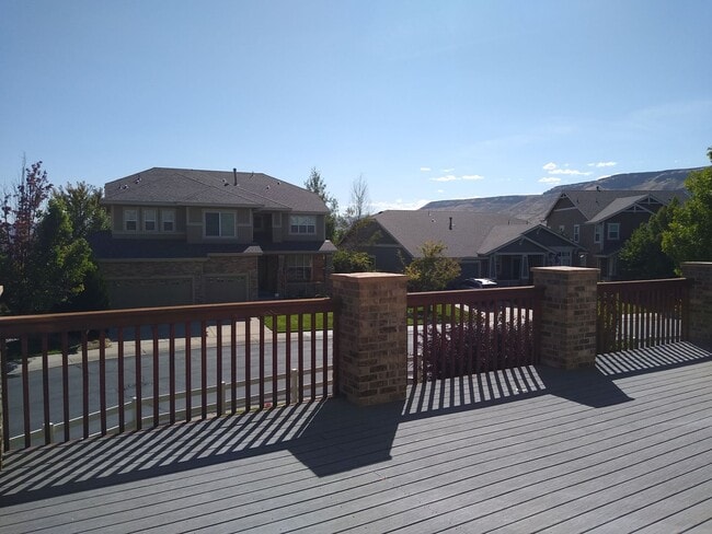 Building Photo - Absolutely Stunning West Arvada/Golden Gem...