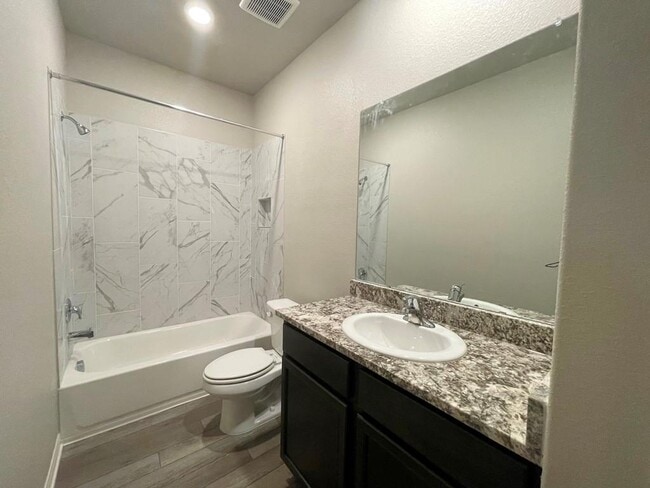 Building Photo - 228 Star Spangled Dr