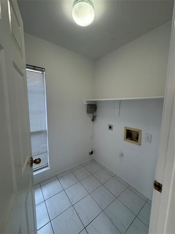 Building Photo - 1705 Bennington Dr