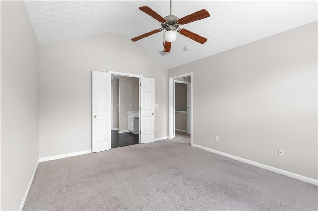 Building Photo - 6604 Splashwater Dr