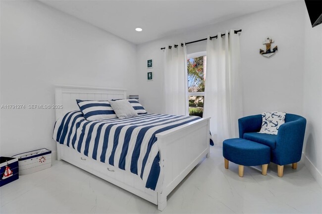 Building Photo - 172 Plantation Cir