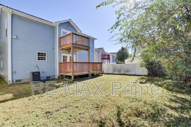 Building Photo - 2513 Masi St