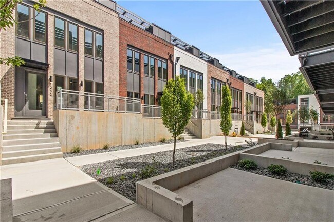 Building Photo - 1292 Chelsea Cir NW