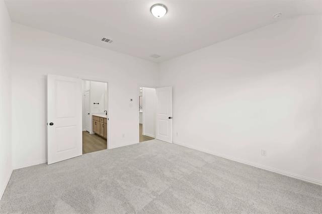 Building Photo - 14154 Gallatin St