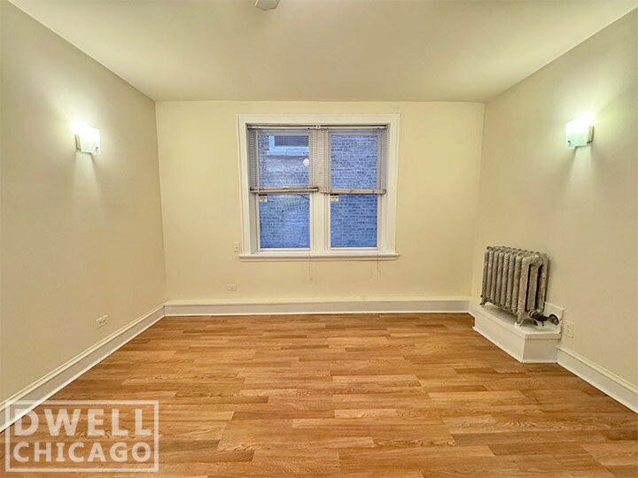 Building Photo - 6912 N Lakewood Ave