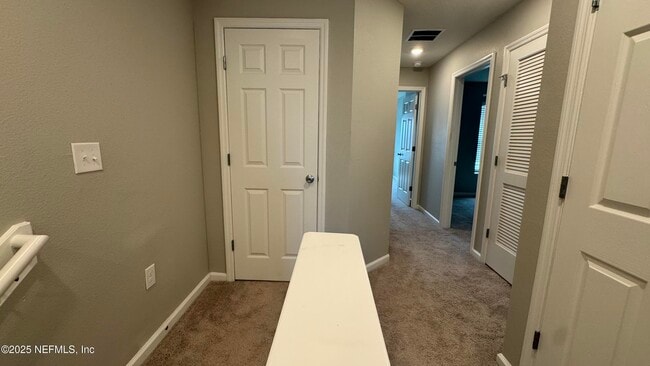 Building Photo - 39 Great Star Ct