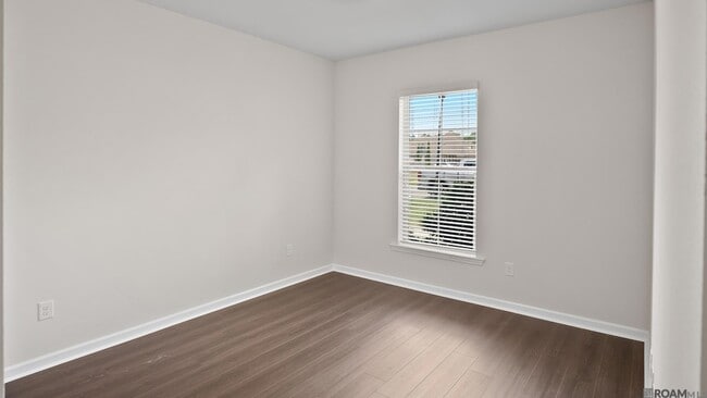 Building Photo - 1045 Gentle Wind Dr