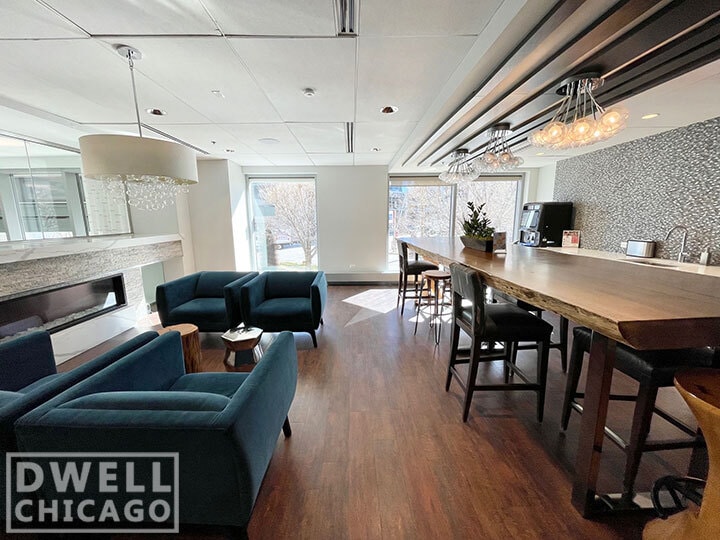 Building Photo - 216 N Canal St